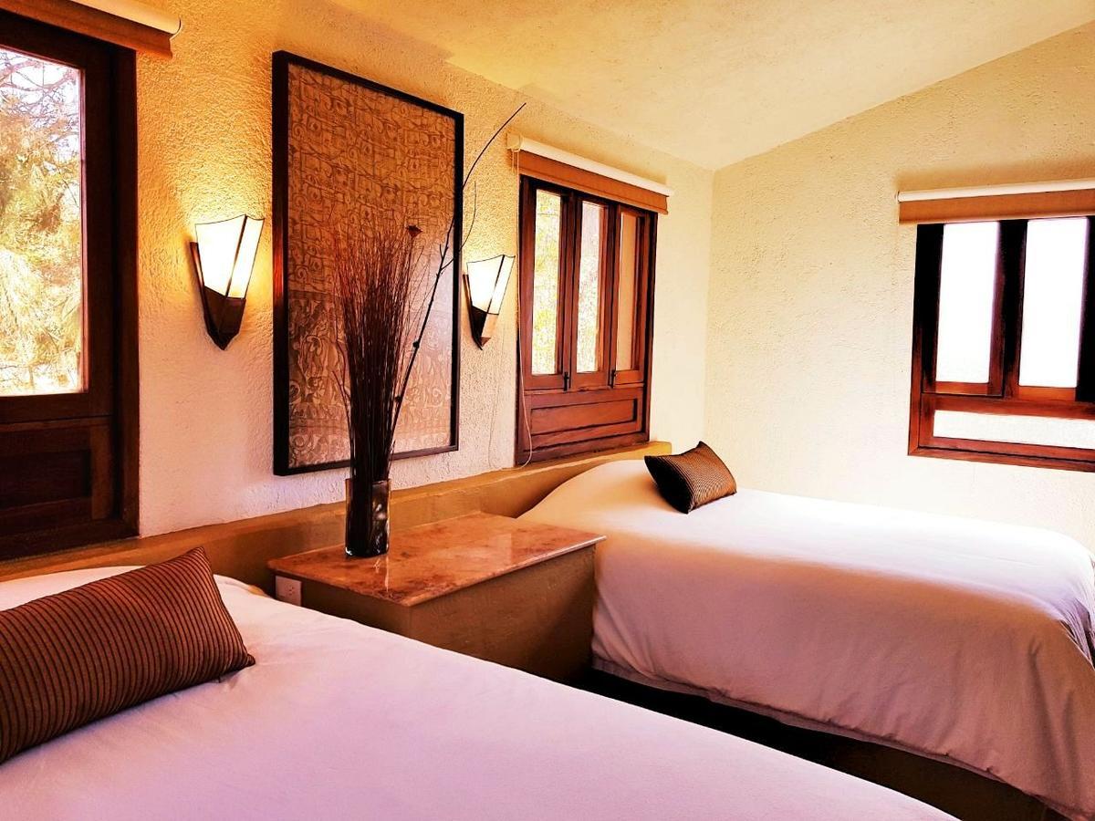 Hôtel Casa Embrujo Tzintzuntzán Extérieur photo